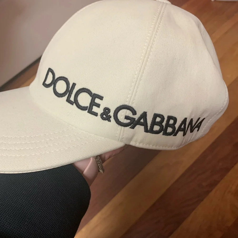 Dolce Gabbana baseball hat - Picture 1 of 10